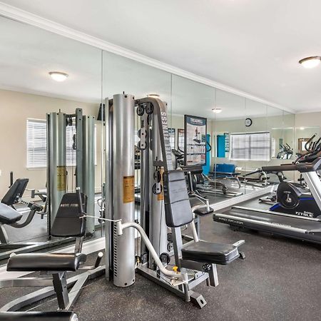 Best Western Club House Inn & Suites Mineral Wells Екстер'єр фото