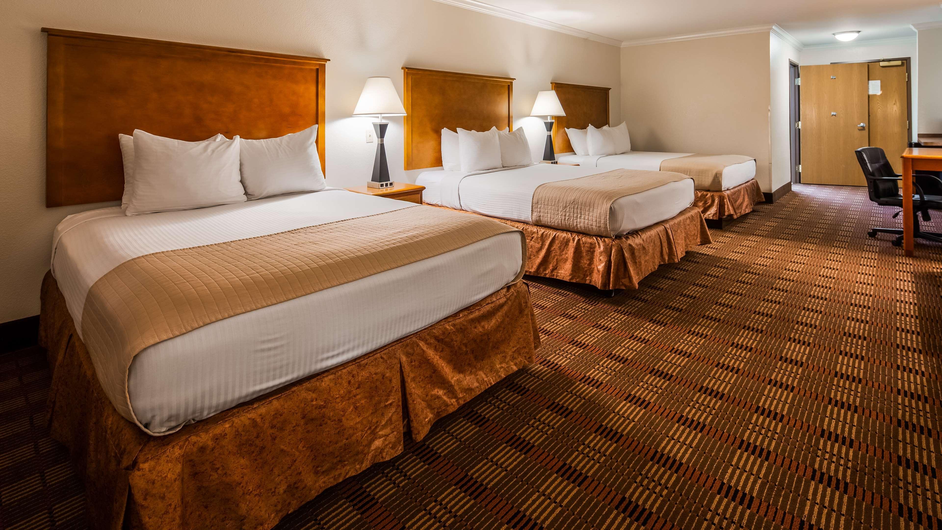 Best Western Club House Inn & Suites Mineral Wells Екстер'єр фото