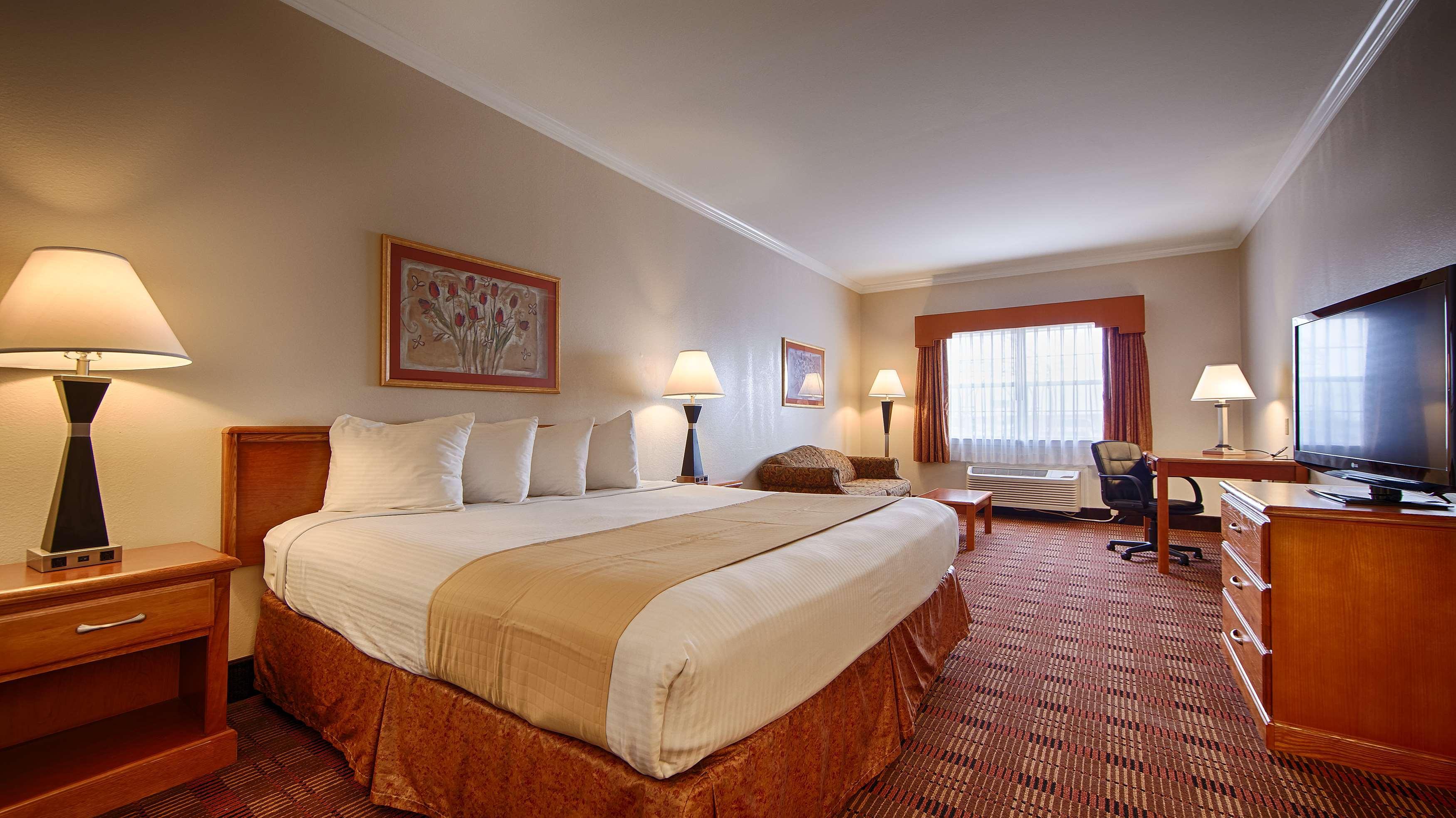 Best Western Club House Inn & Suites Mineral Wells Екстер'єр фото