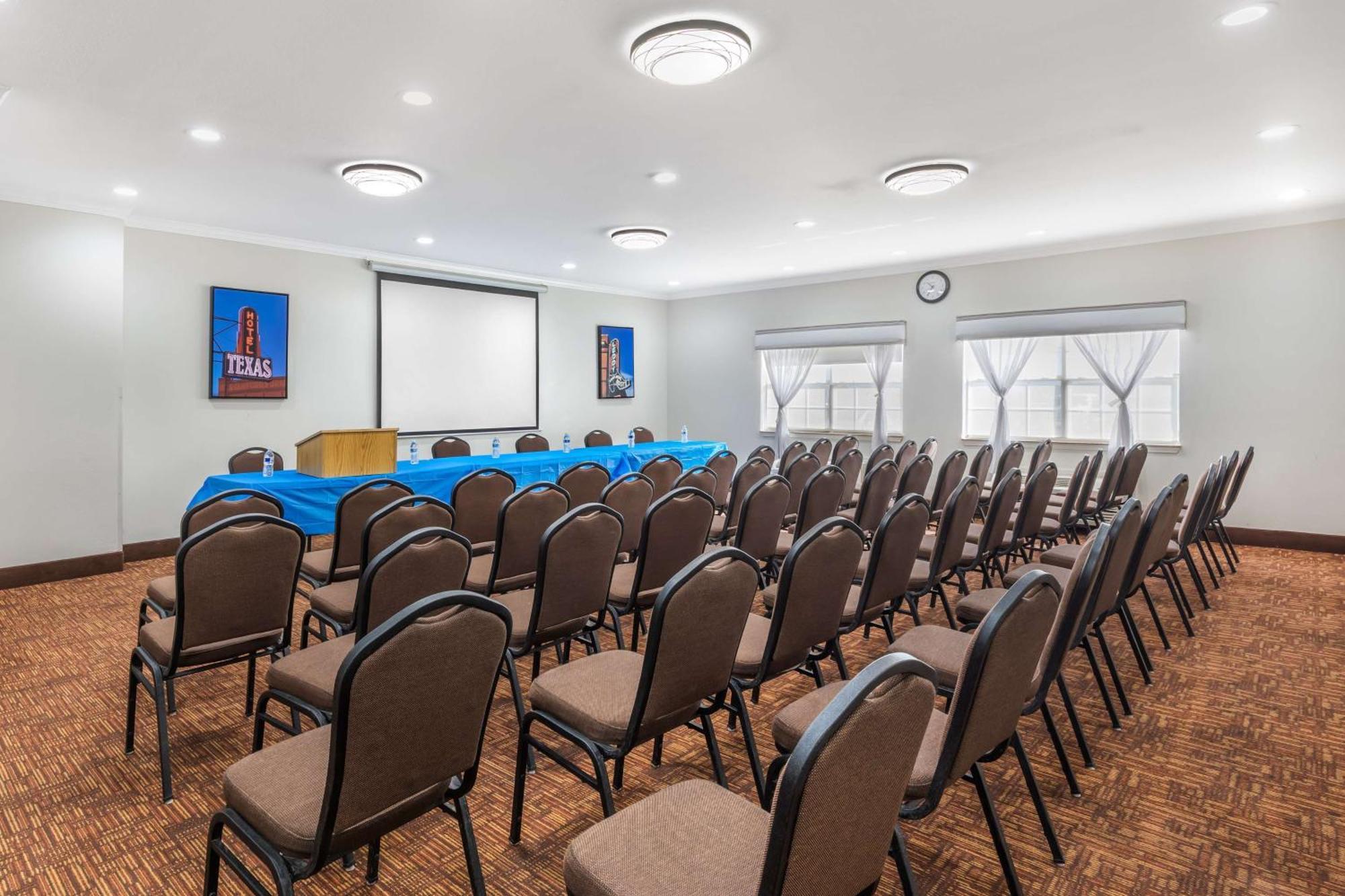 Best Western Club House Inn & Suites Mineral Wells Екстер'єр фото
